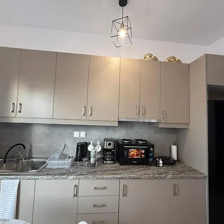 Sea Opera A1 Apartment *