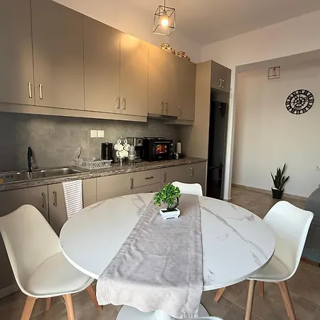 Apartment Sea Opera A1 *